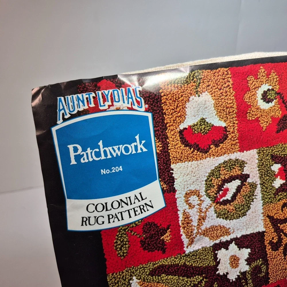 Aunt Lydia's PATCHWORK COLONIAL Printed Canvas Rug Pattern #204 OPEN BAG